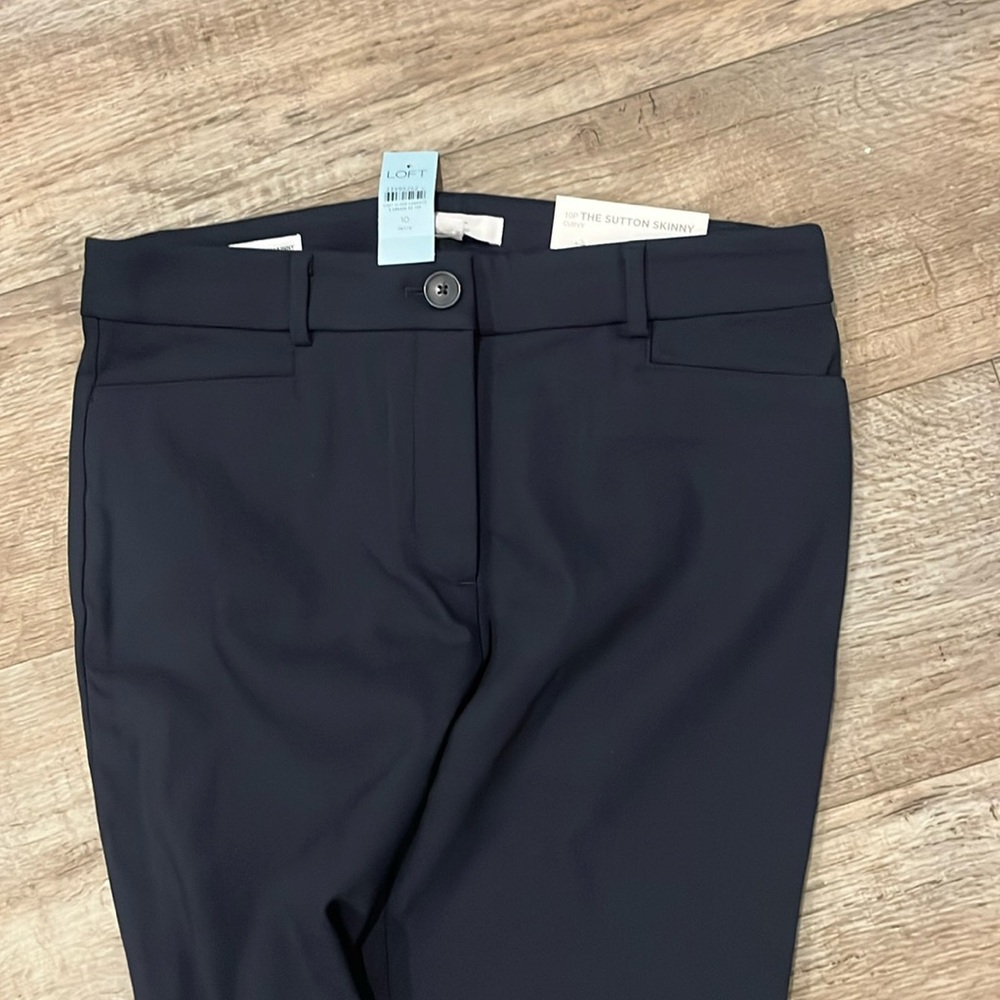 Sutton skinny pants from the loft - size 10p - navy